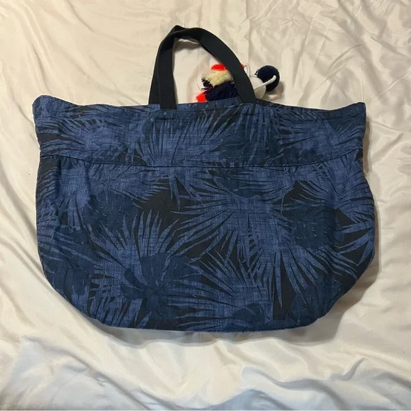JADEtribe Blue Tote Bag with Palm Leaf Design - Picture 5 of 5